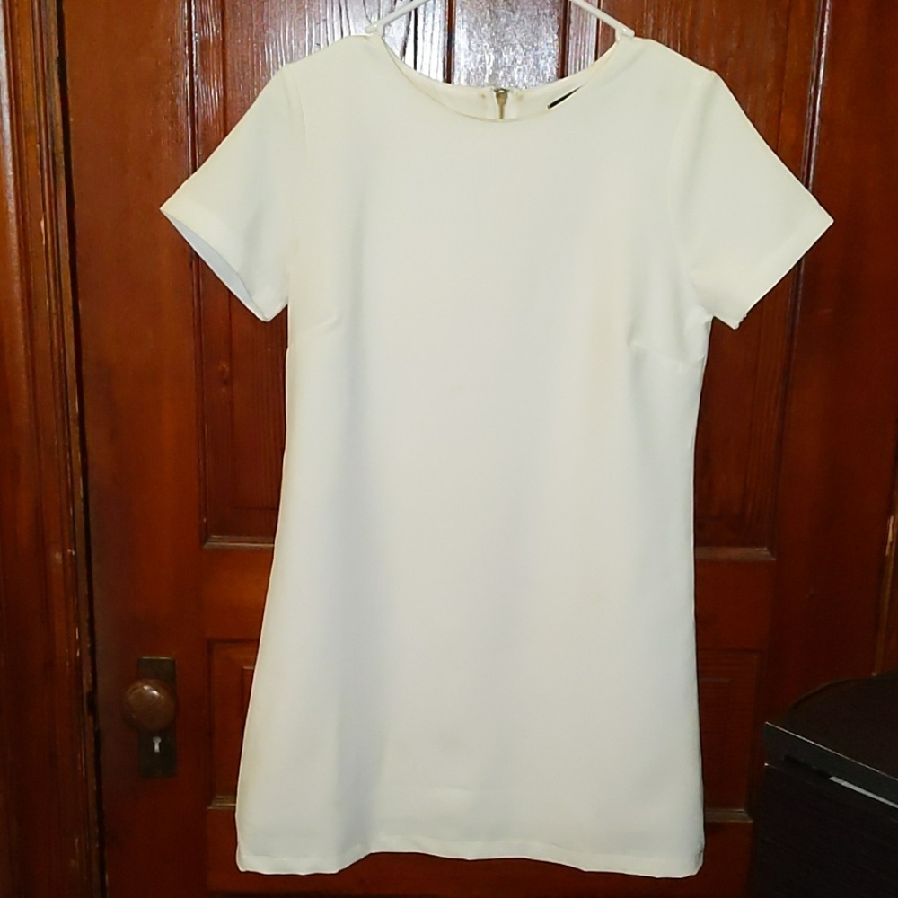 White Lulu's shift dress